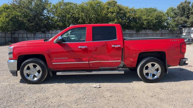 2018 Chevrolet Silverado - photo 2