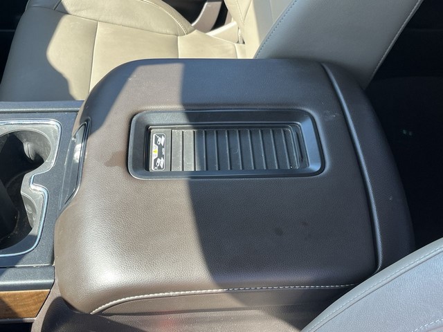2018 Chevrolet Silverado - photo 17