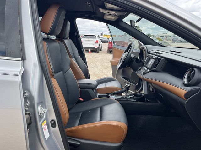 2016 Toyota RAV4 - photo 24