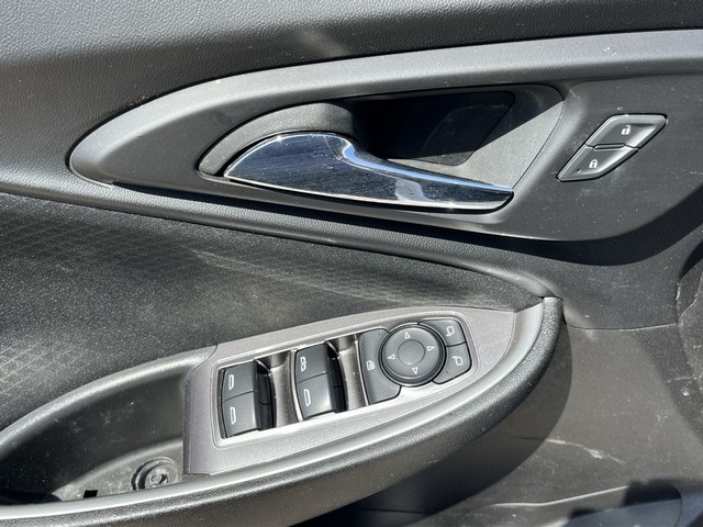 2023 Chevrolet Malibu - photo 21