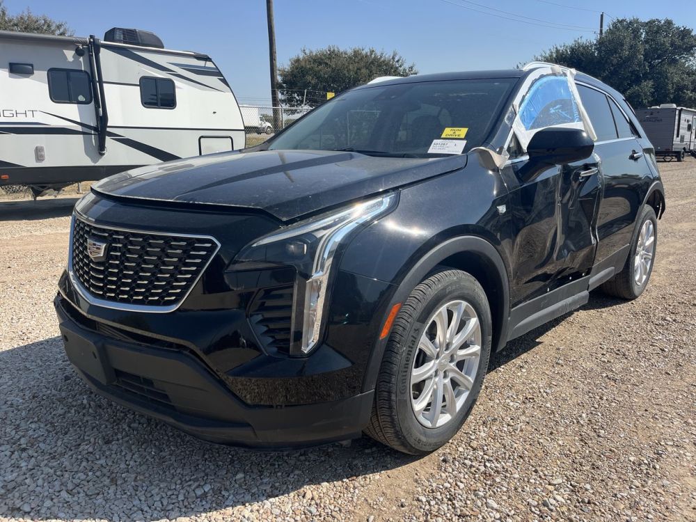 2023 Cadillac XT4 LUXURY - photo 1