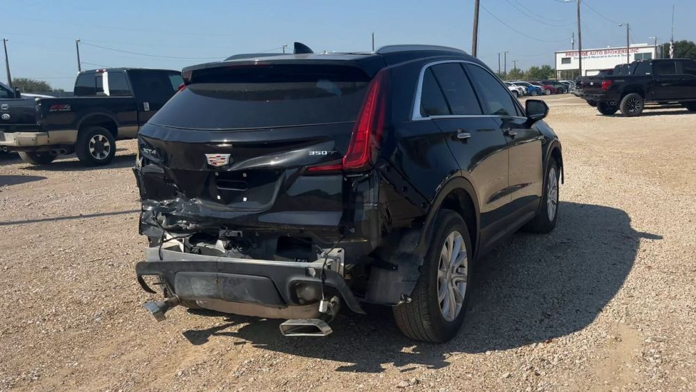 2023 Cadillac XT4 LUXURY - photo 5