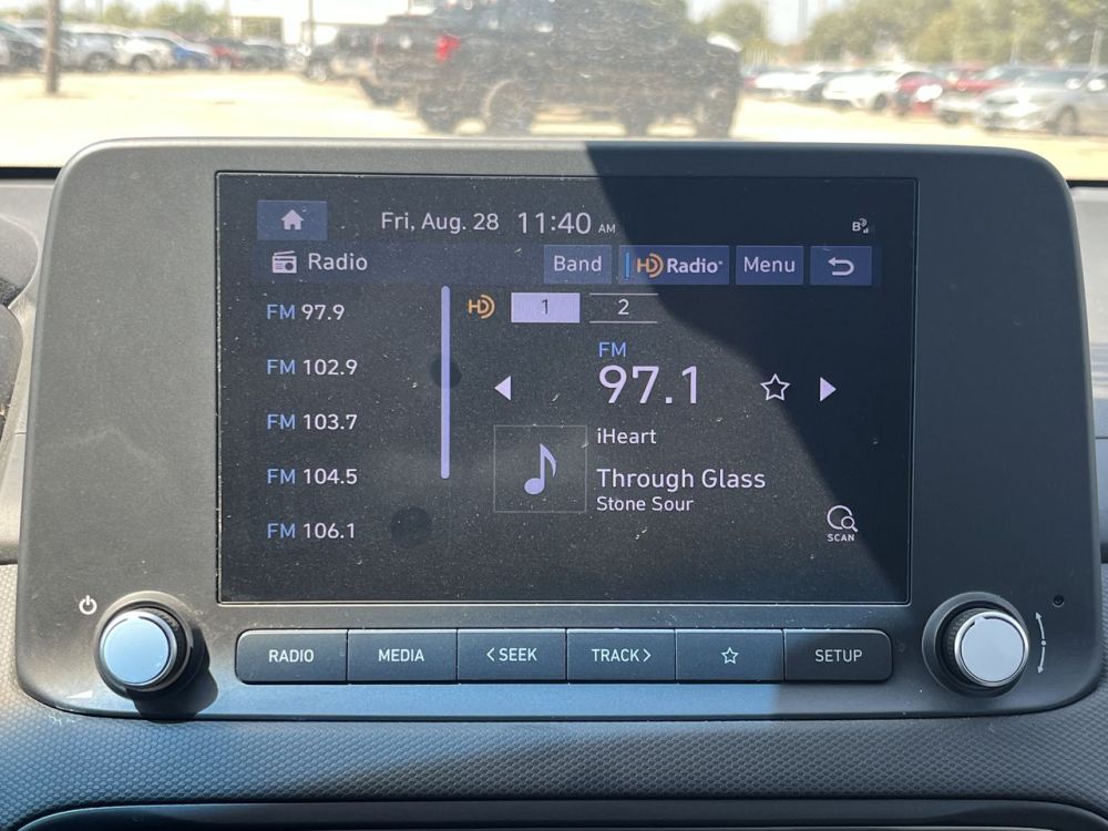 2022 Hyundai KONA SEL - photo 10