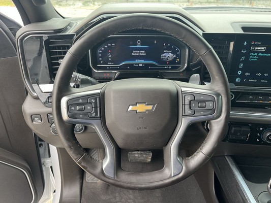 2025 Chevrolet Silverado - photo 11
