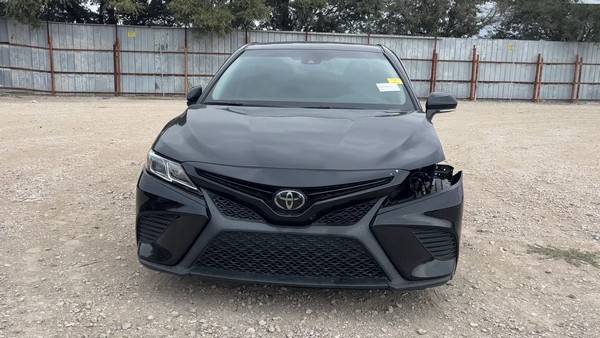 2018 Toyota Camry - photo 7