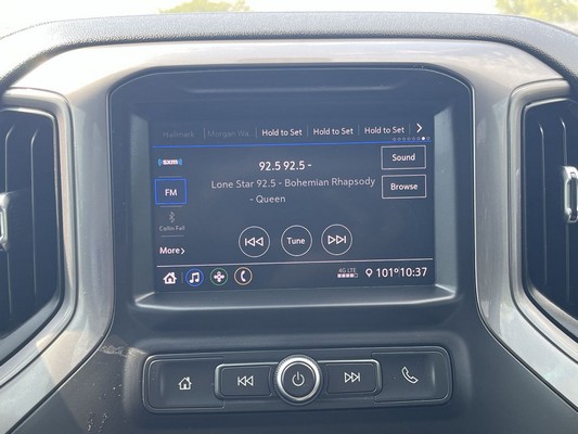 2021 Chevrolet Silverado - photo 11