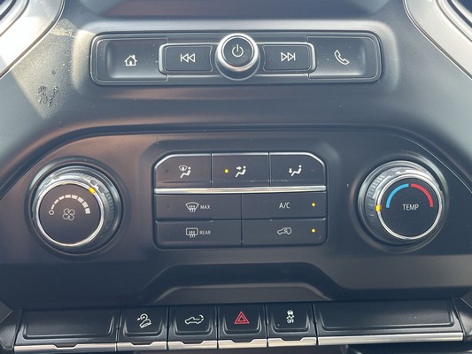 2021 Chevrolet Silverado - photo 16