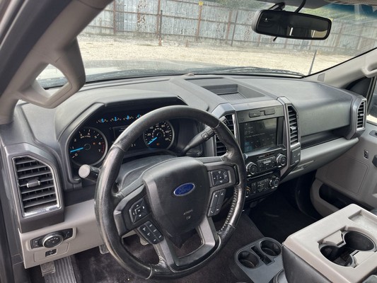2016 Ford F150 - photo 18