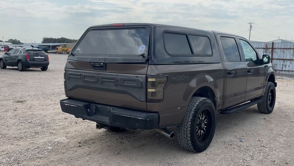 2016 Ford F150 - photo 5