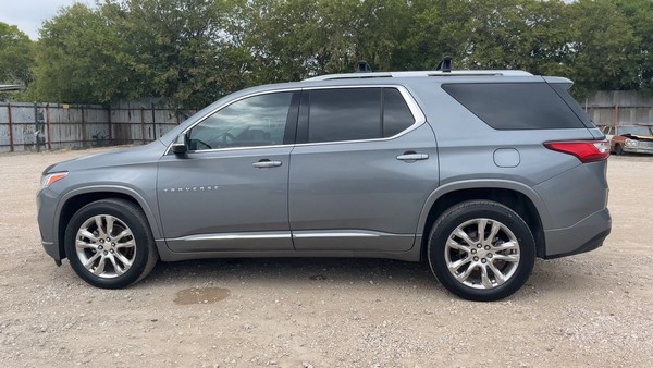 2018 Chevrolet Traverse - photo 2