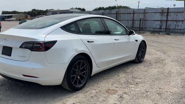 2022 Tesla Motors Model - photo 5