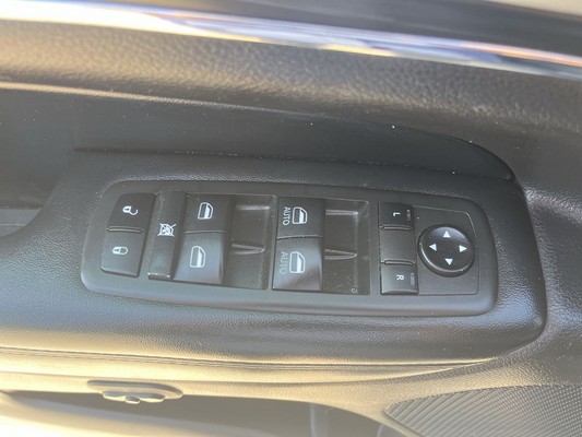 2021 Jeep Grand Cherokee - photo 17