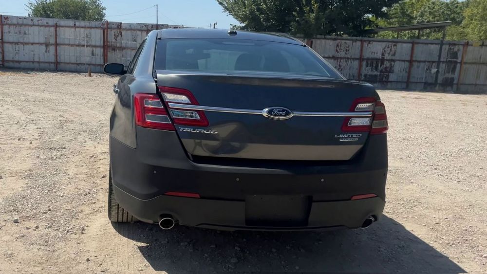 2018 Ford TAURUS LIMITED - photo 4