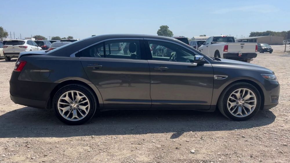 2018 Ford TAURUS LIMITED - photo 6