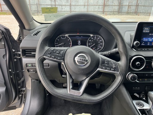 2023 Nissan Sentra - photo 10