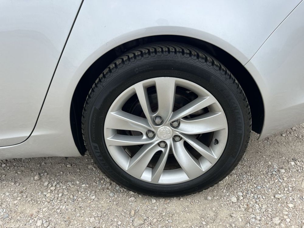 2016 Buick REGAL PREMIUM - photo 16