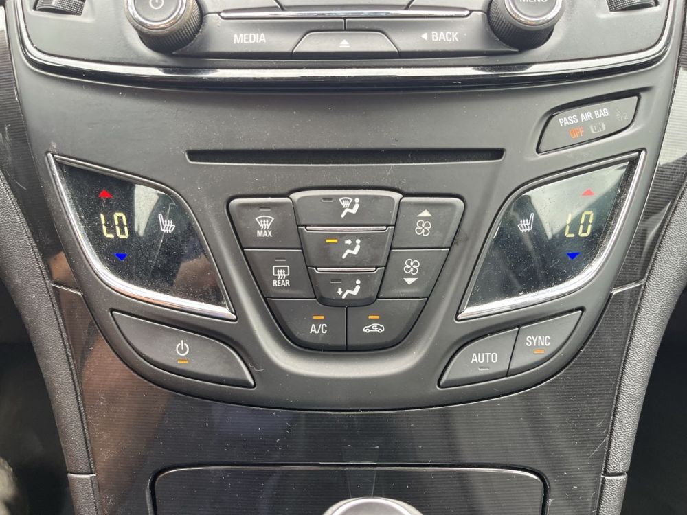 2016 Buick REGAL PREMIUM - photo 23