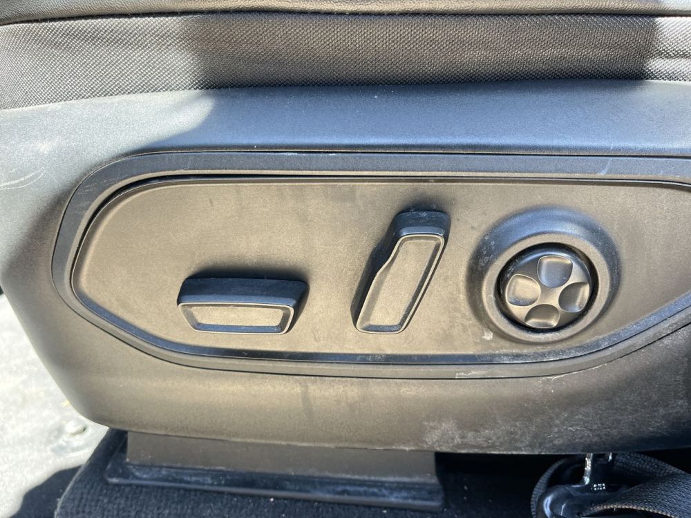 2022 Jeep GRAND CHEROKEE L LIMITED - photo 20