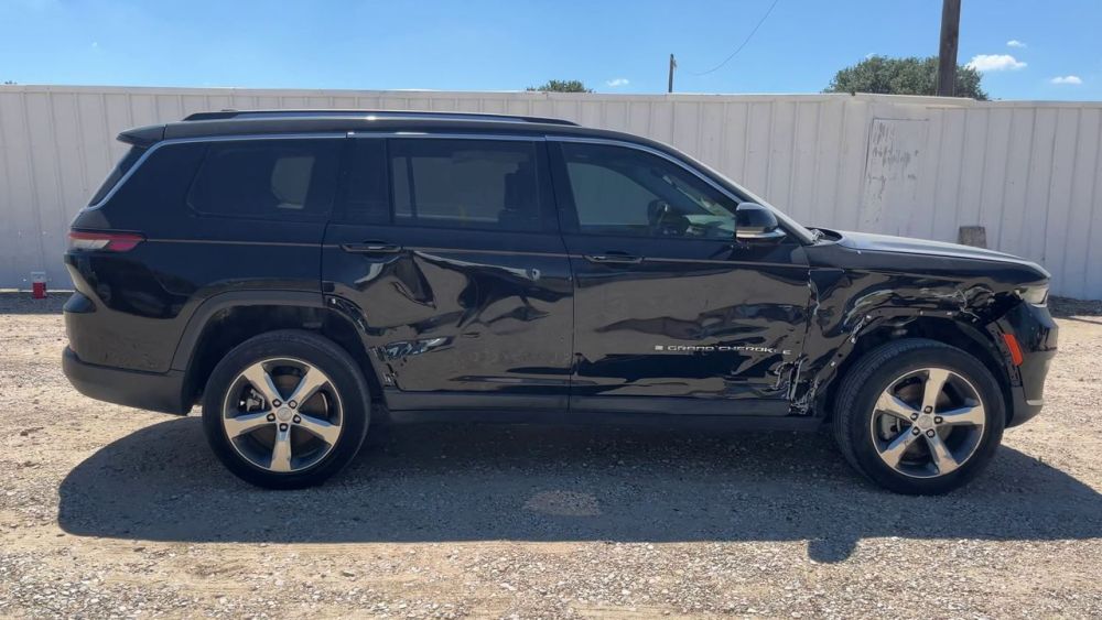 2022 Jeep GRAND CHEROKEE L LIMITED - photo 6