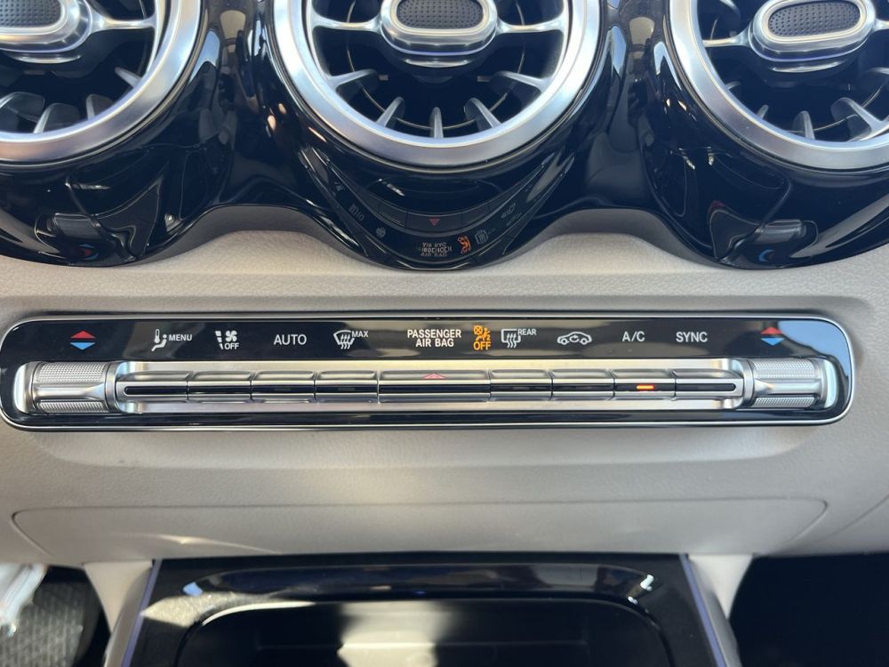 2021 Mercedes-Benz GLB 250 4MATIC - photo 15