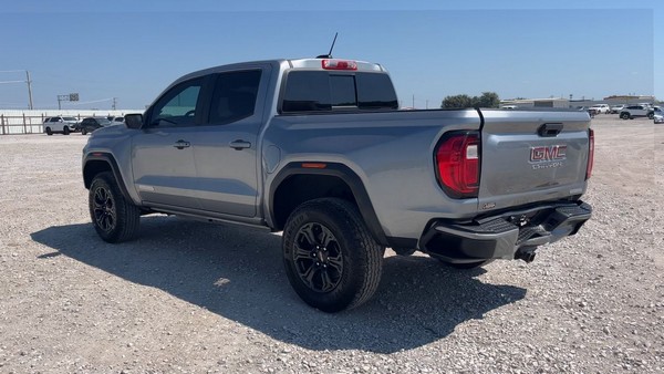 2024 GMC Canyon - photo 3