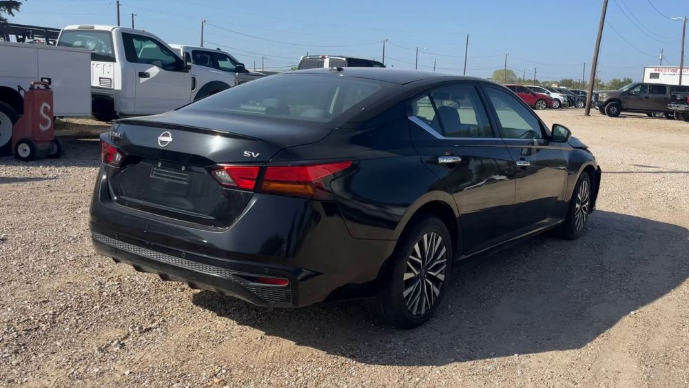 2023 Nissan ALTIMA SV FWD - photo 5