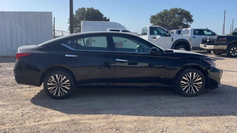 2023 Nissan ALTIMA SV FWD - photo 6