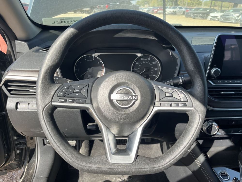 2023 Nissan ALTIMA SV FWD - photo 10