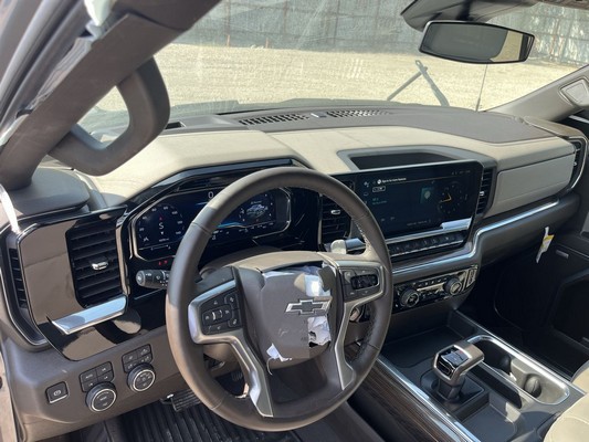 2025 Chevrolet Silverado - photo 22
