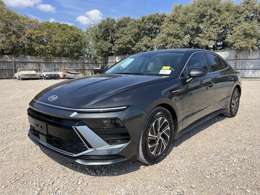 2026 Hyundai Sonata - photo 1