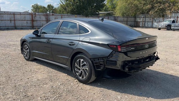 2026 Hyundai Sonata - photo 3