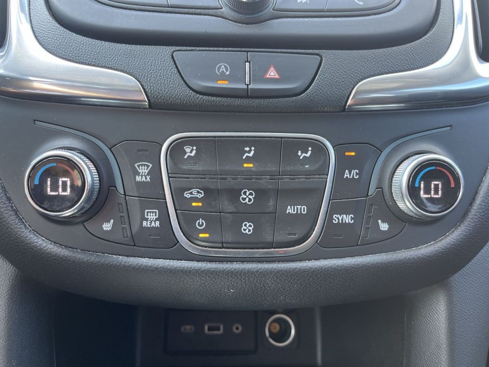 2022 Chevrolet EQUINOX LT - photo 17