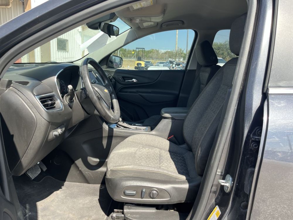 2022 Chevrolet EQUINOX LT - photo 19