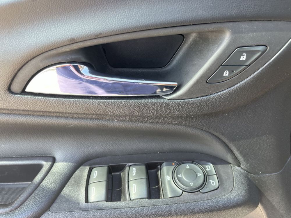 2022 Chevrolet EQUINOX LT - photo 22