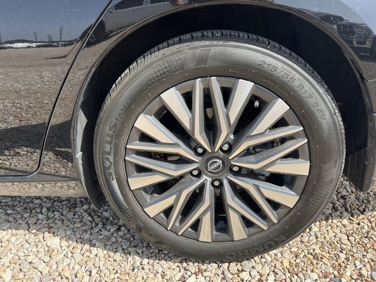 2024 Nissan Altima - photo 19
