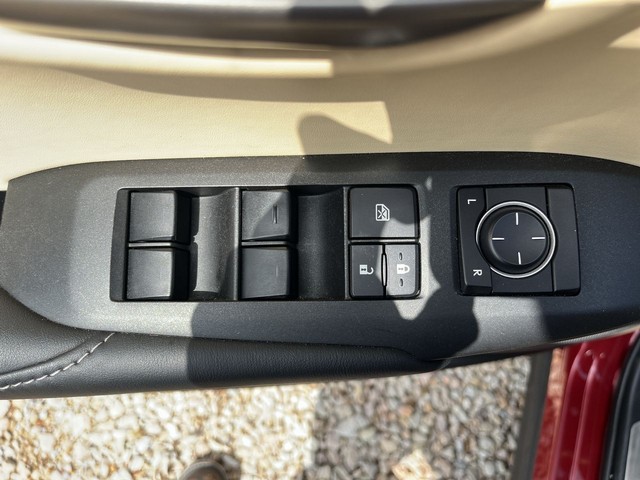 2015 Lexus NX200T - photo 19