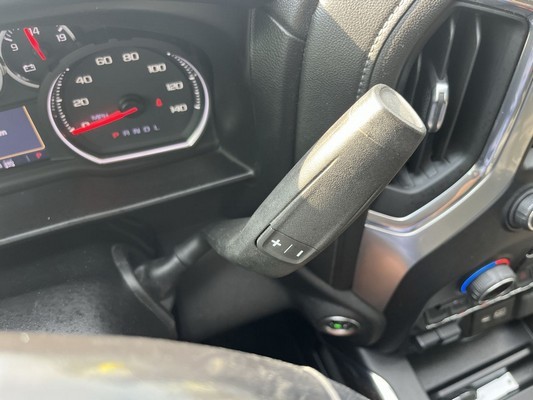 2020 Chevrolet Silverado - photo 16