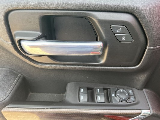 2020 Chevrolet Silverado - photo 20
