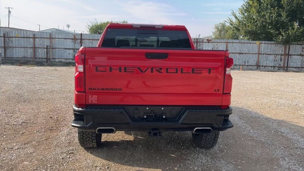 2020 Chevrolet Silverado - photo 4