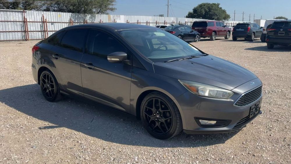 2016 Ford FOCUS SE - photo 7