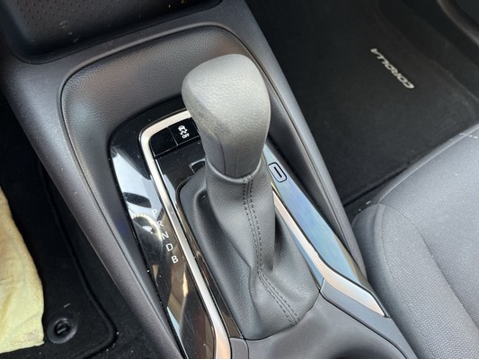 2025 Toyota Corolla - photo 16