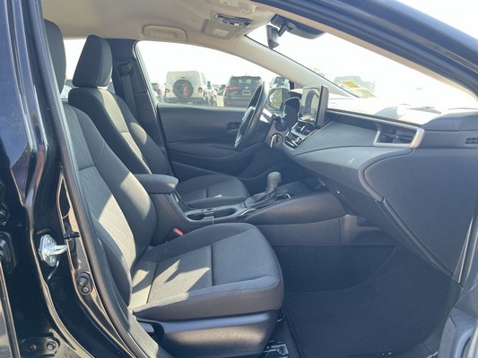 2025 Toyota Corolla - photo 24