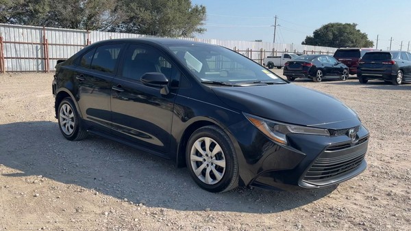 2025 Toyota Corolla - photo 7