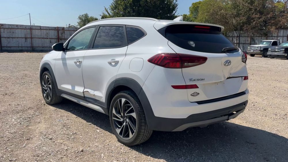 2019 Hyundai TUCSON SPORT - photo 3