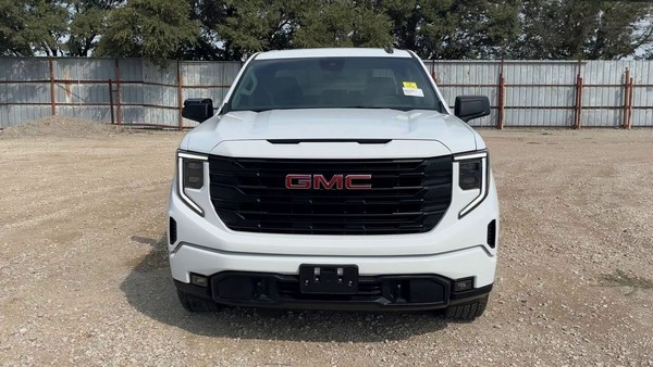 2025 GMC Sierra - photo 8
