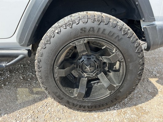 2018 Jeep Wrangler - photo 17