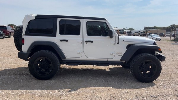 2018 Jeep Wrangler - photo 6