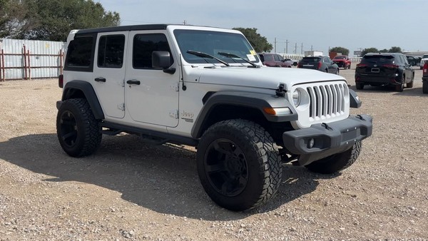 2018 Jeep Wrangler - photo 7