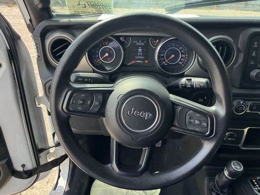 2018 Jeep Wrangler - photo 9