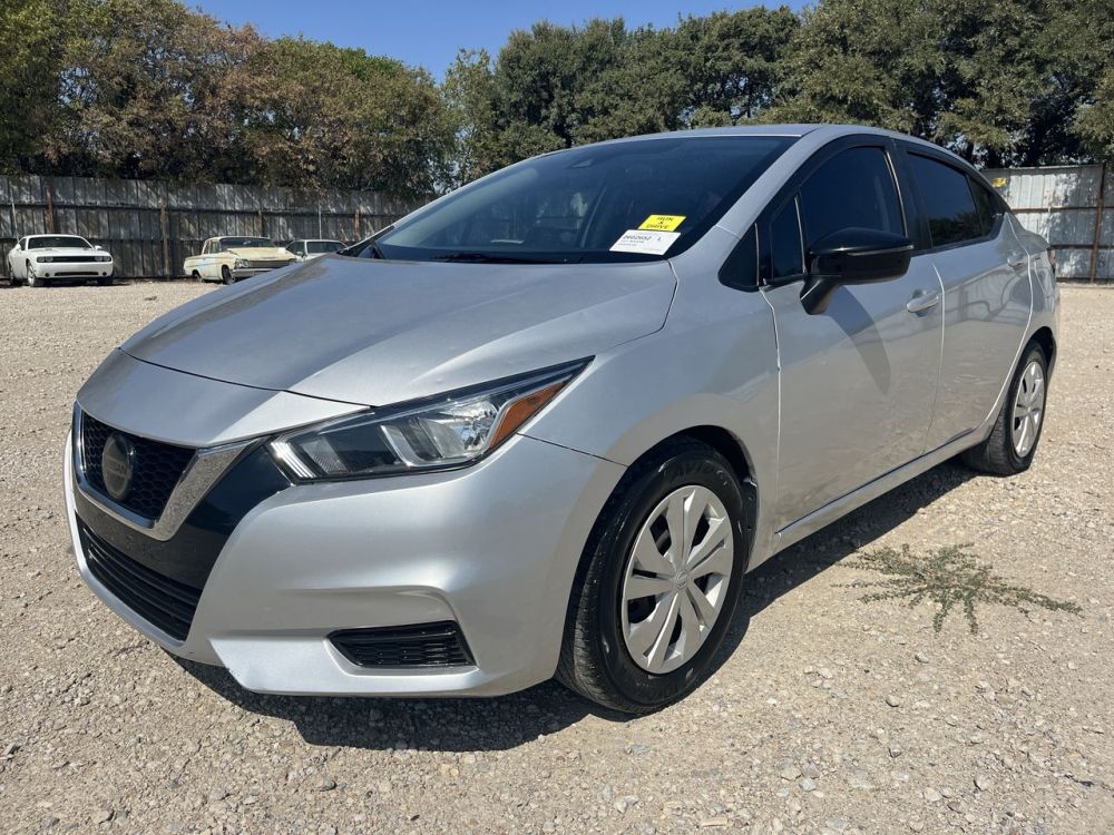 2021 Nissan VERSA SV - photo 1